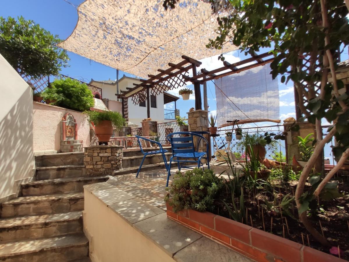 The Pagasetic Balcony - Magestic Sea Cottage โวโลส ภายนอก รูปภาพ