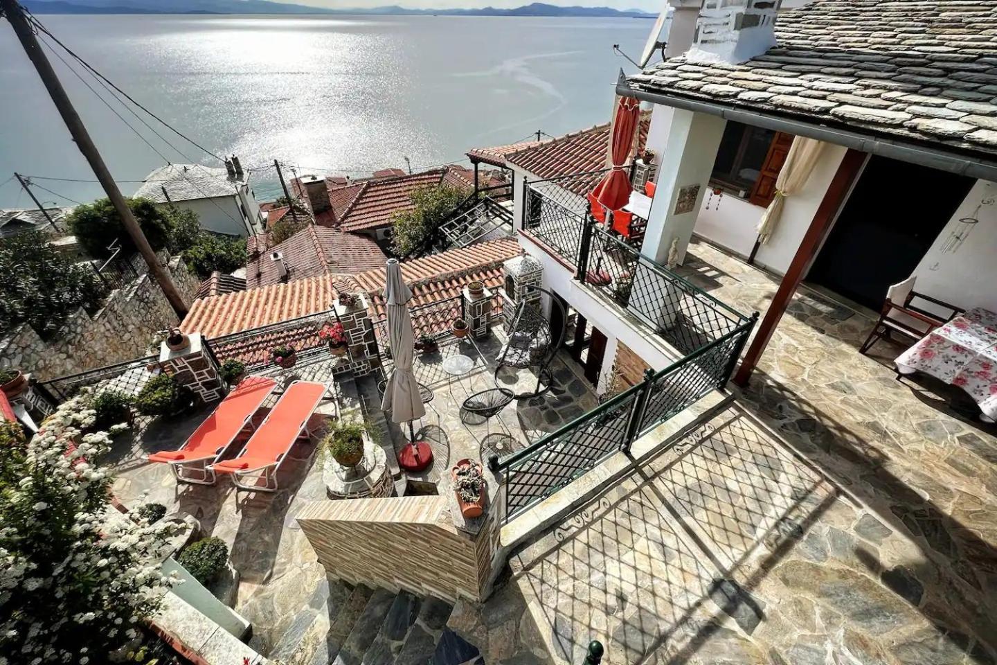 The Pagasetic Balcony - Magestic Sea Cottage โวโลส ภายนอก รูปภาพ